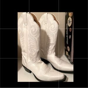J.B. DILLON white cowboy boots
